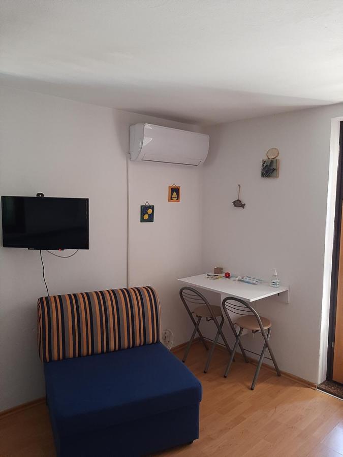 Apartments Maya Biograd na Moru Kültér fotó